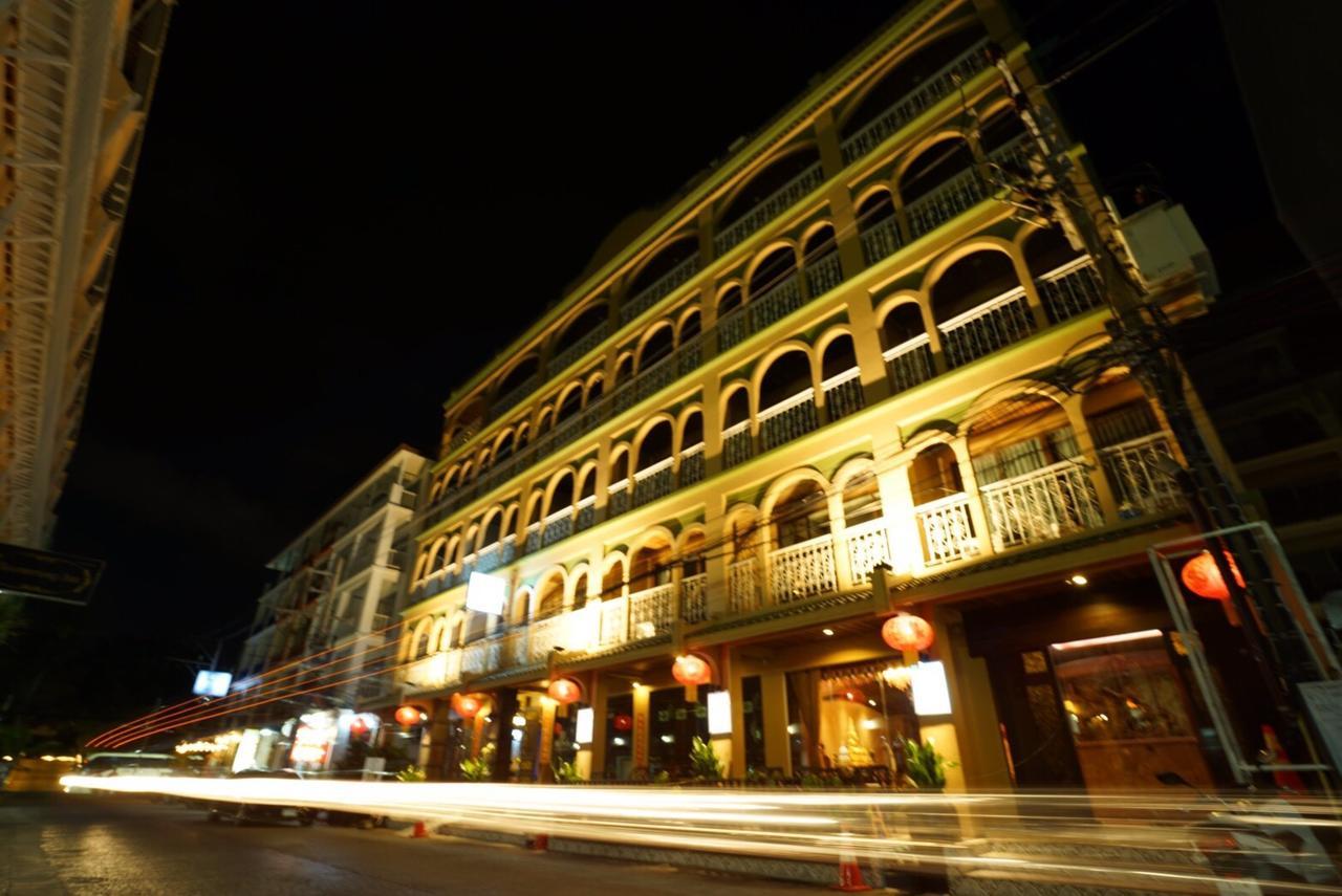 Minatale Phuket Hotel Patong Exterior foto